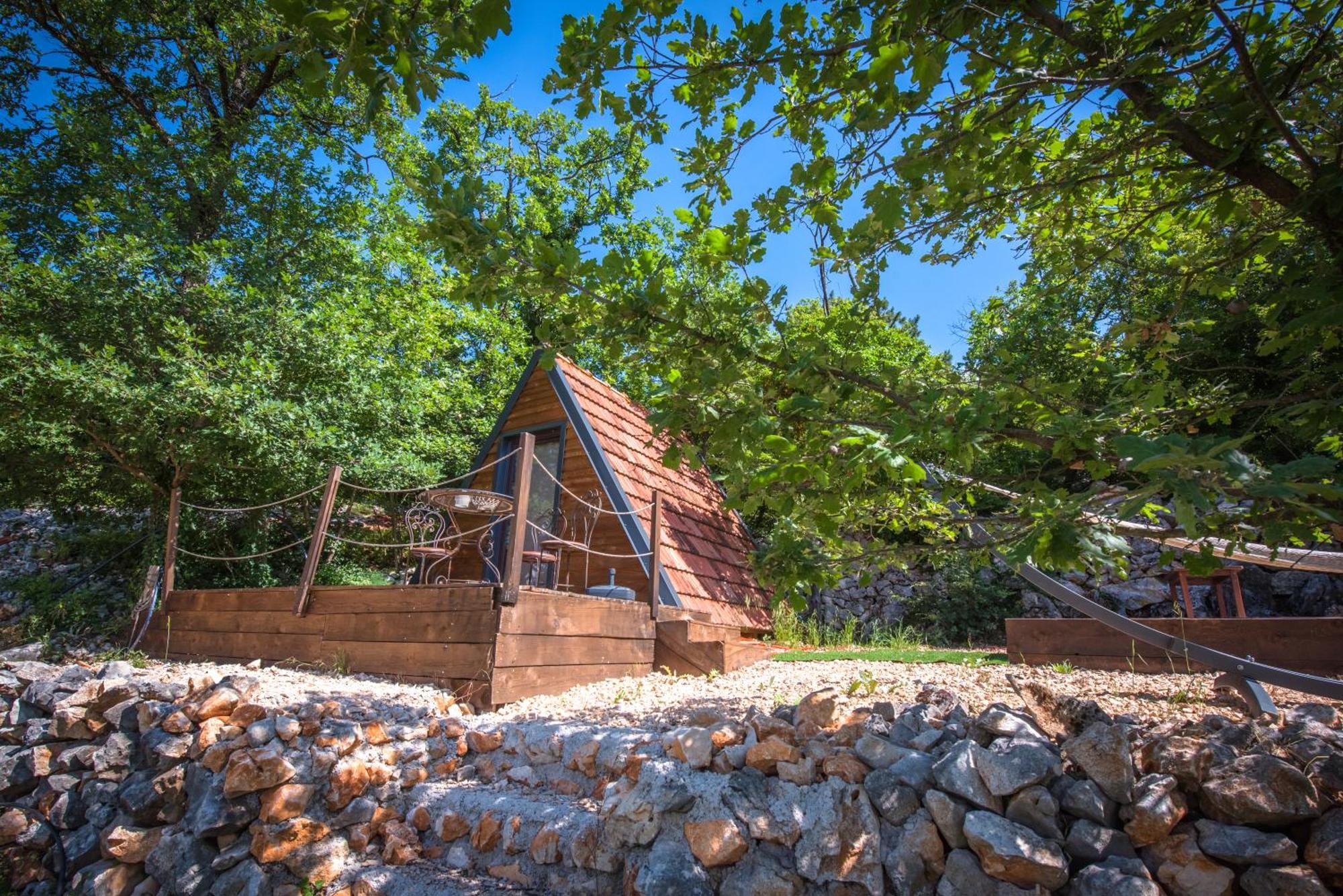 Campsite Rock Oak Imotski